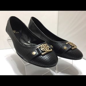 Isola Black Leather Ballet Flat w/ Gold Logo 7.5 M